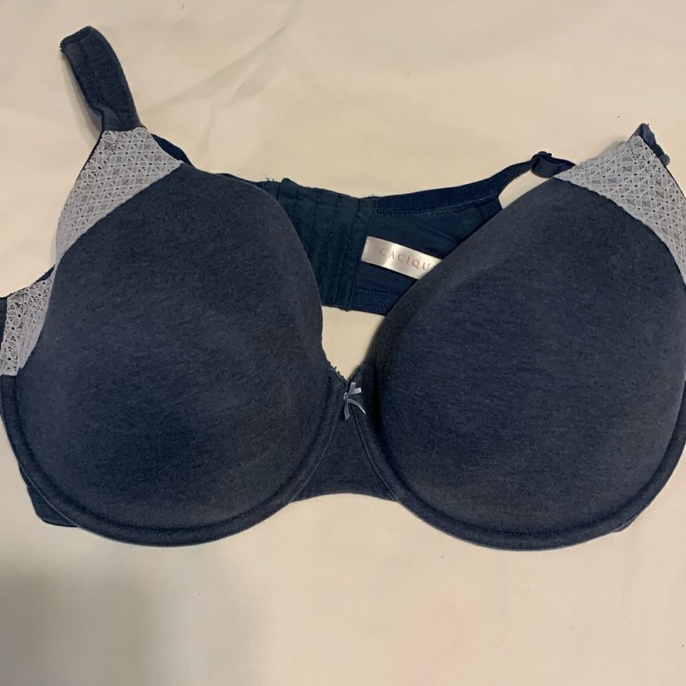 CACIQUE Size 44F blue underwire lightly padded bra like new